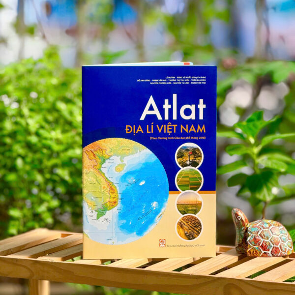 Atlas Địa Lý Việt Nam (Tặng kèm bảng tuần hoàn các nguyên tố hóa học)